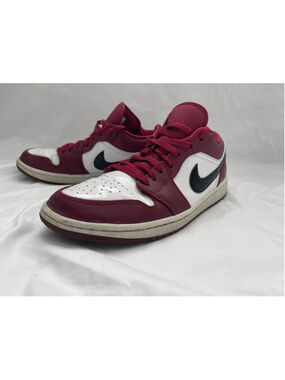 NIKE Air Jordan 1 low noble red size 10.5 red black and white 553558-604 shoes